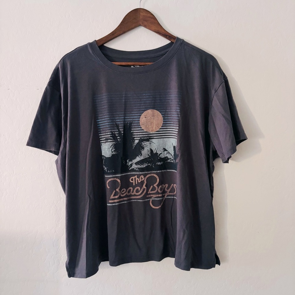 Women’s Band Graphic‎ Tee The Beach Boys Dark Gray 1X Lightweight
